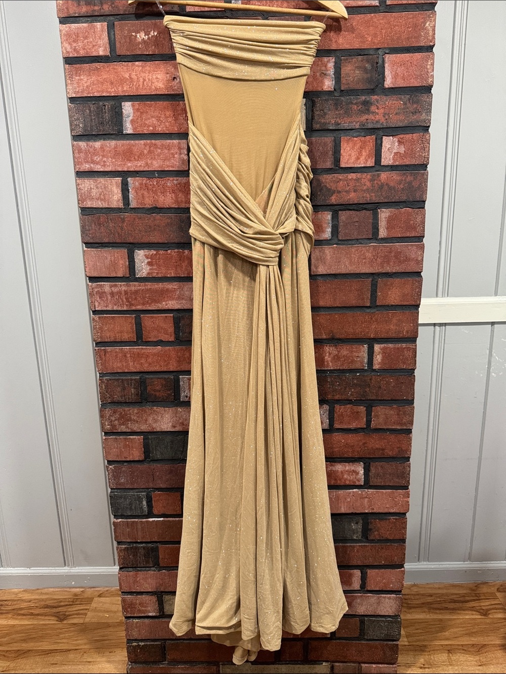 Babyboo PAULA MAXI DRESS - GOLD SPARKLE - Picture 5 of 16